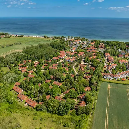 Urlauberdorf Haus 27d Holiday home Boltenhagen (Ostseebad)